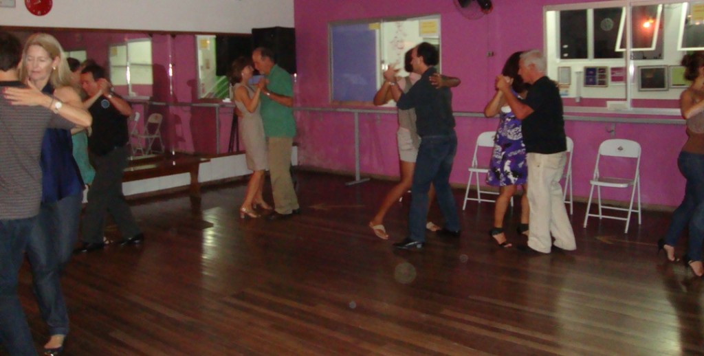 Baile Milonga red